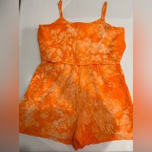 NWOT Emira Tie-Dye Romper